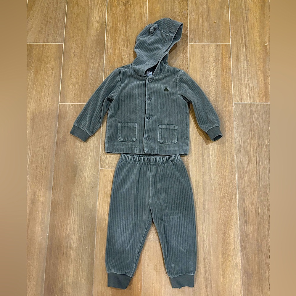 Baby Gap Gray Hooded corduroy Set